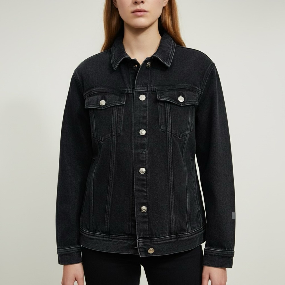 H&M Divided Womens Black Denim Trucker Jacket Faded Wash Jean Coat‎ Pocketed